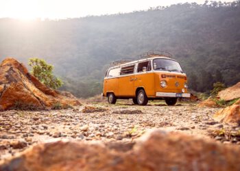 VW Kleinbus – vom Hippie-Kultmobil zum Hybrid-Multivan