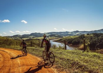 Die richtige Vorbereitung und Ausrüstung für das Mountainbiken - Worauf ist zu achten? 