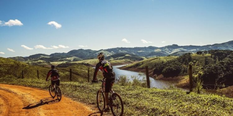 Die richtige Vorbereitung und Ausrüstung für das Mountainbiken - Worauf ist zu achten? 