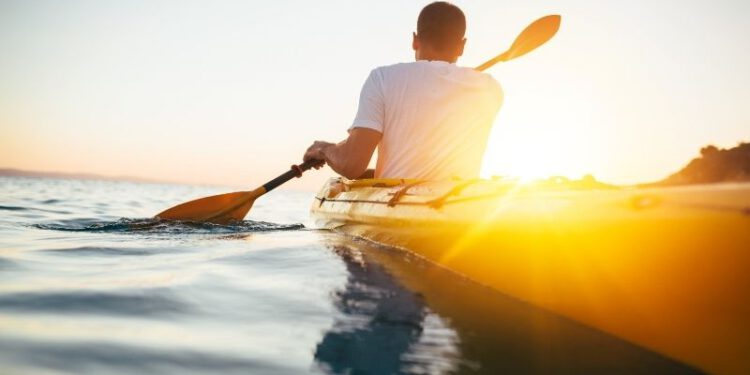 Ratgeber zum Paddeln – mit Canadier, Kajak oder Kanu unterwegs