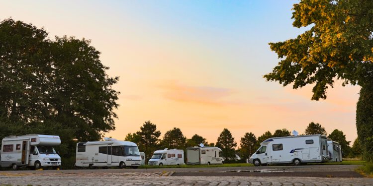 1. Fisch-Genuss-Tour für Camper: die Deutsche Fisch-Genuss-Route stellt neue Tour auf dem Caravan-Salon vor