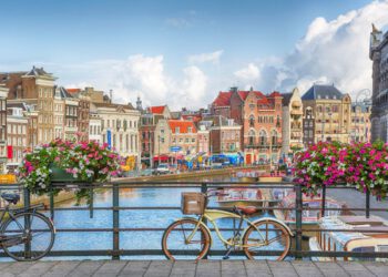Die schönsten Orte, die Sie besuchen sollten, wenn Niederlande Ihr nächstes Reiseziel ist