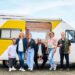 Bettina Tietjen auf großem Camping-Abenteuertrip von Nord nach Süd - mit sechs Prominenten und drei Wohnmobilen